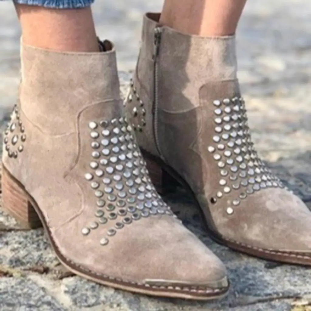 Sloane™ | Studded Edge Boots