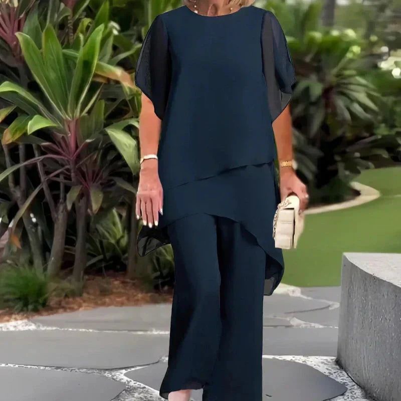 Linda | Suit with draped palazzo pants