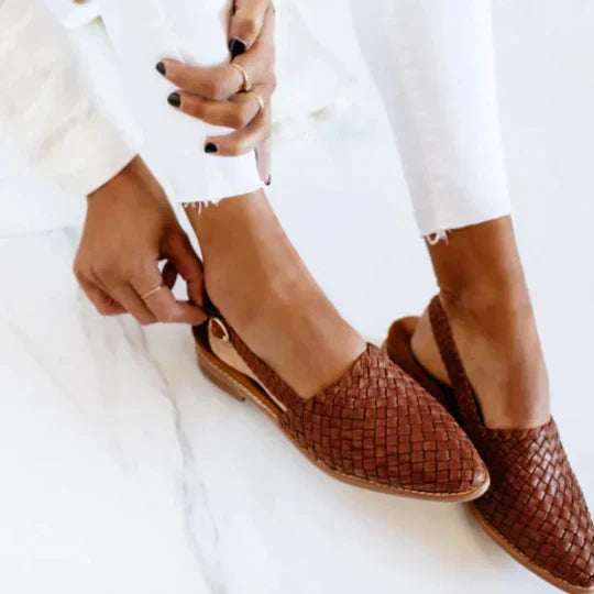 Leia | Flat Sandals